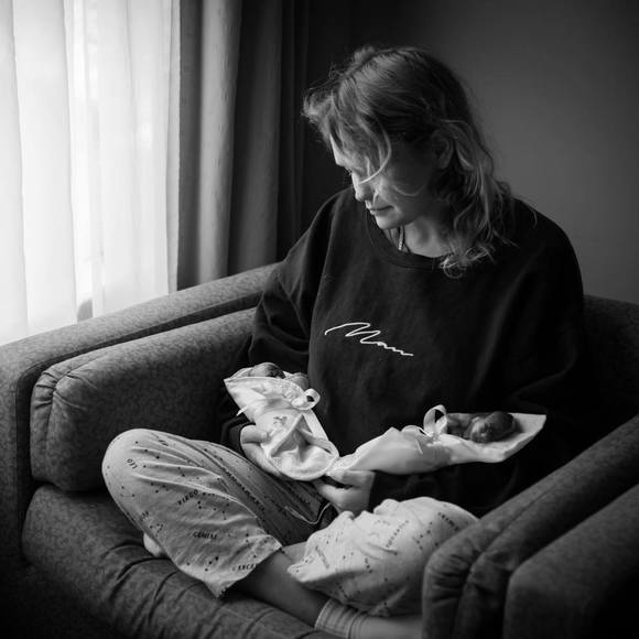 Meet your Posher, Caitlin - Picture 1 of 1